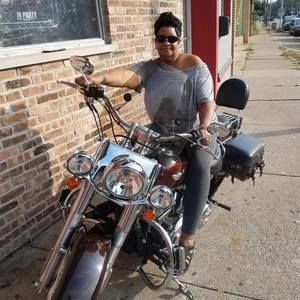 Meet your Posher, Joann